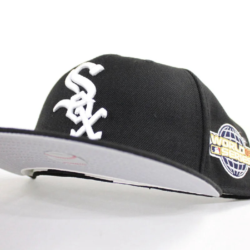 Chicago White Sox 2005 WORLD SERIES New Era Fitted 59Fifty Hats (BLACK GRAY UNDER BRIM)