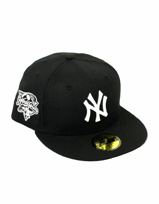 NEW YORK YANKEES (BLACK) (2000 WORLDSERIES) NEW ERA 59FIFTY FITTED (PINK UNDER VISOR)