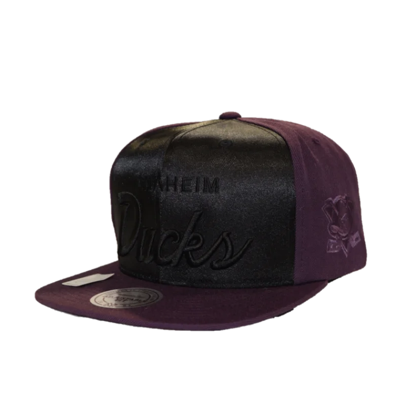 Satin Ducks Script Cap