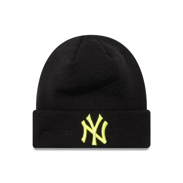 New York Yankees MLB League Essentials Yellow Logo Knit