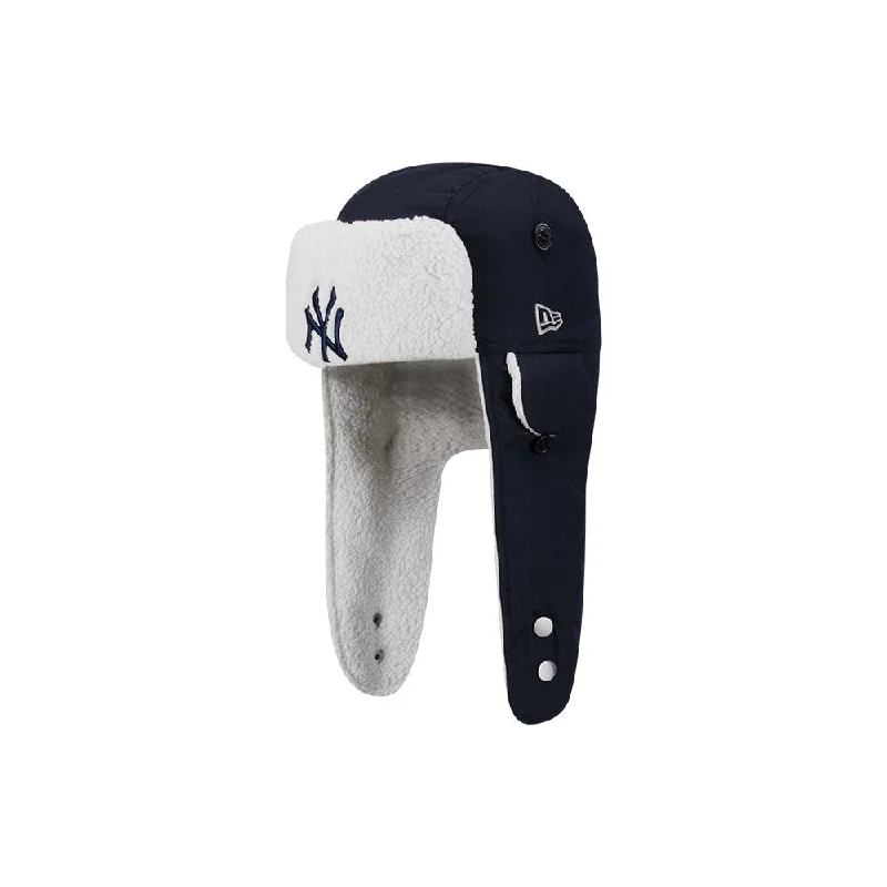 New York Yankees MLB Trapper Knit