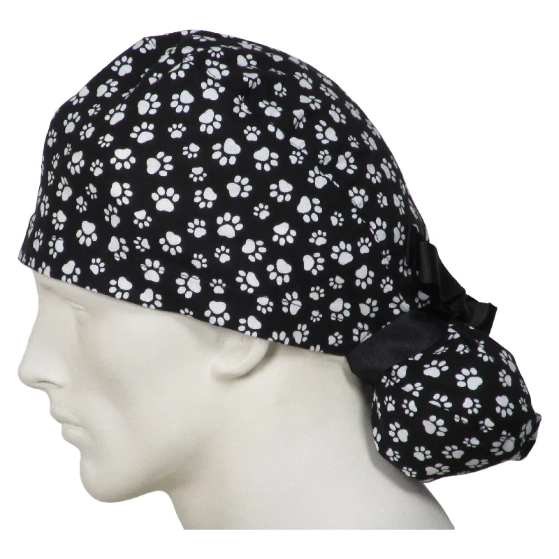 Ponytail Scrub Caps BW Puppy Paws