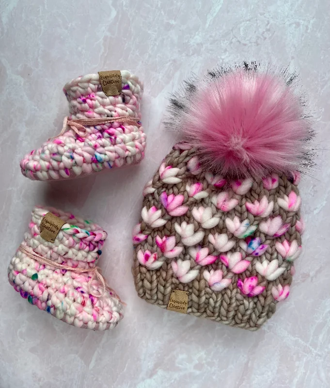 Luxury Lotus Beanie and Bootie Set (6-12 months) Whole Grain/Nerds